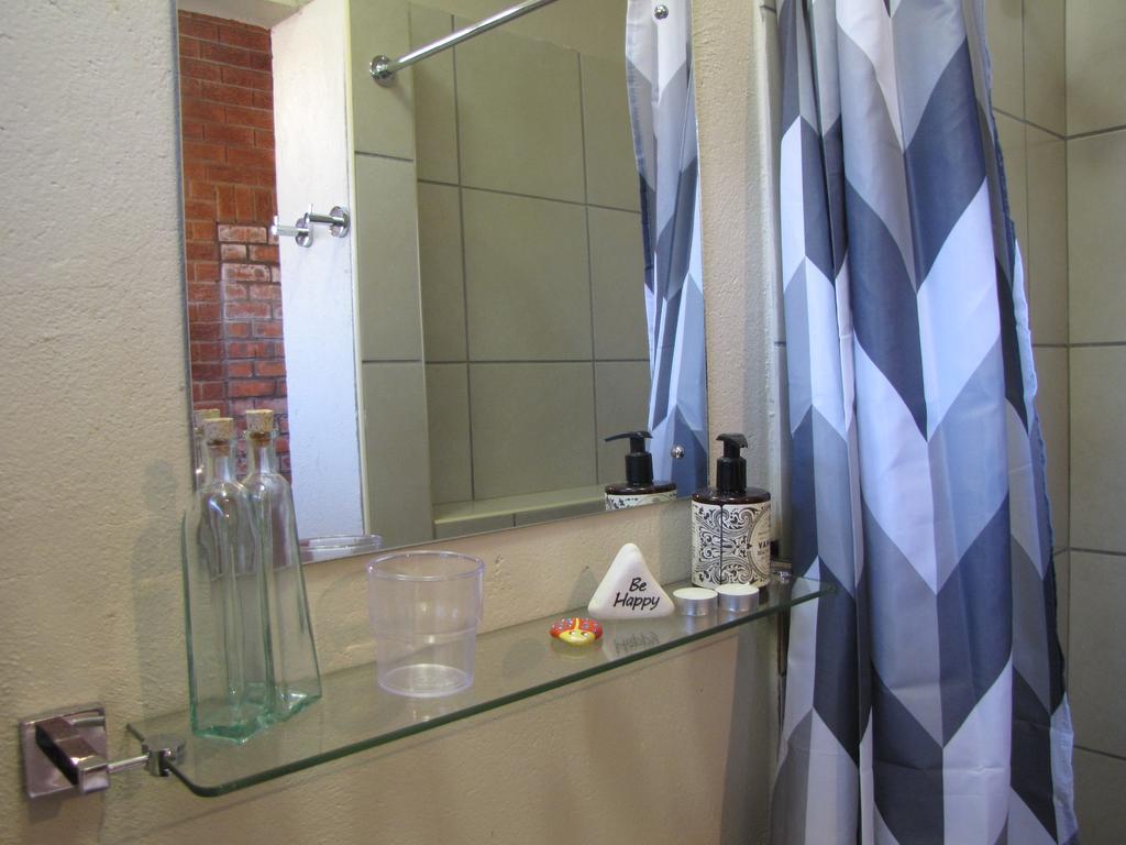 Amani Guest House Кларенс Экстерьер фото